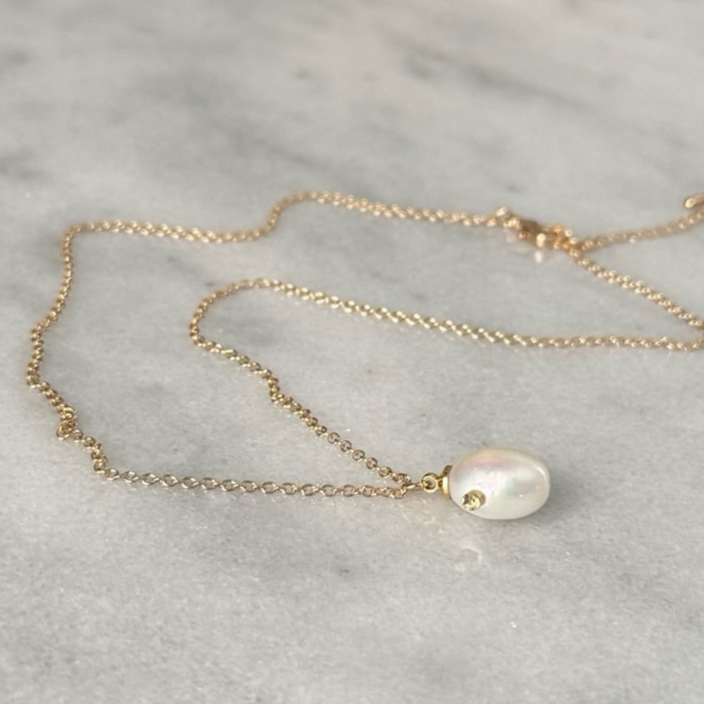 Gold Green Crystal Pearl Pendant Necklace 

Brand New